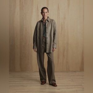 Quince 100% Leather Shirt Jacket in Mushroom size XS